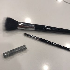 NWOT 2 BRUSHES Sephora brushes set - never used